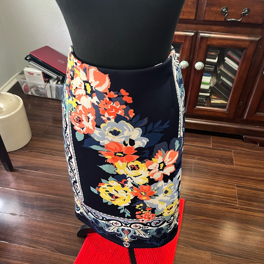 C EST 1946 A- line skirt